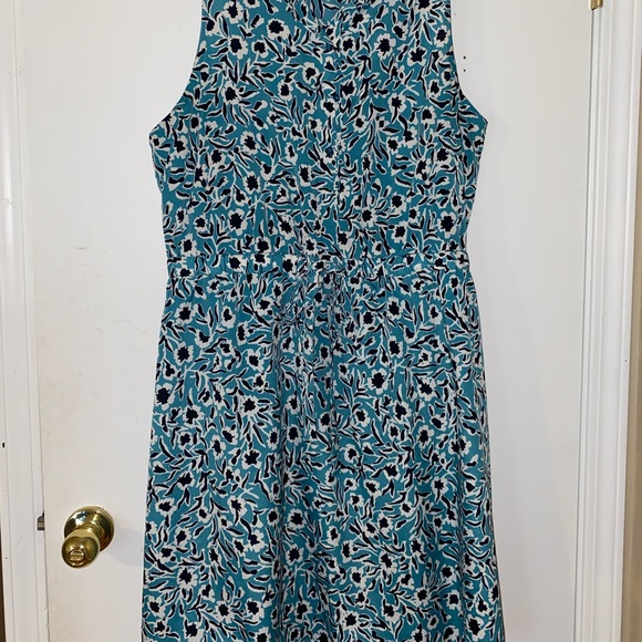 Spring Floral LOFT Dress - Picture 1 of 1